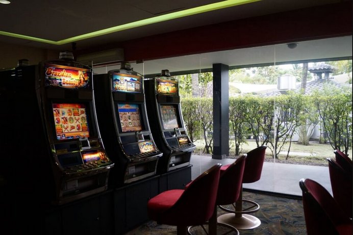 Riande Aeropuerto Hotel Casino
